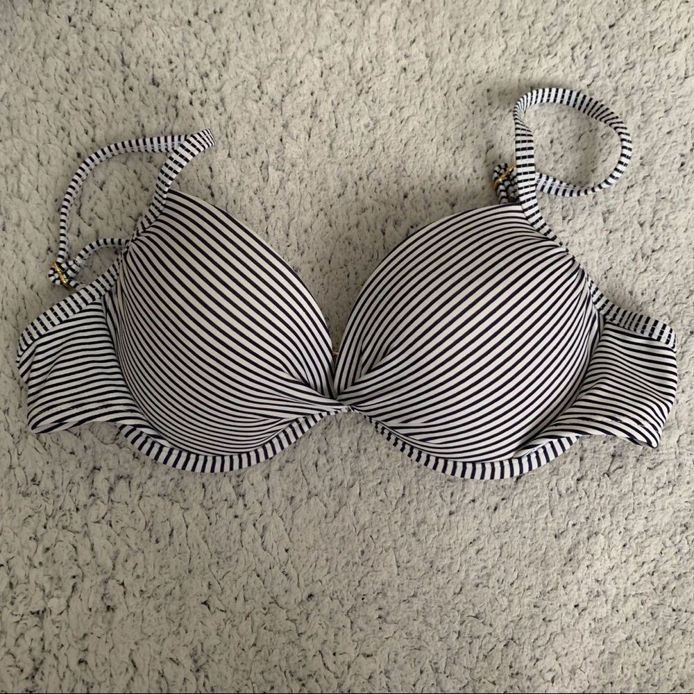 Medium Target Striped Bathing Suit Top